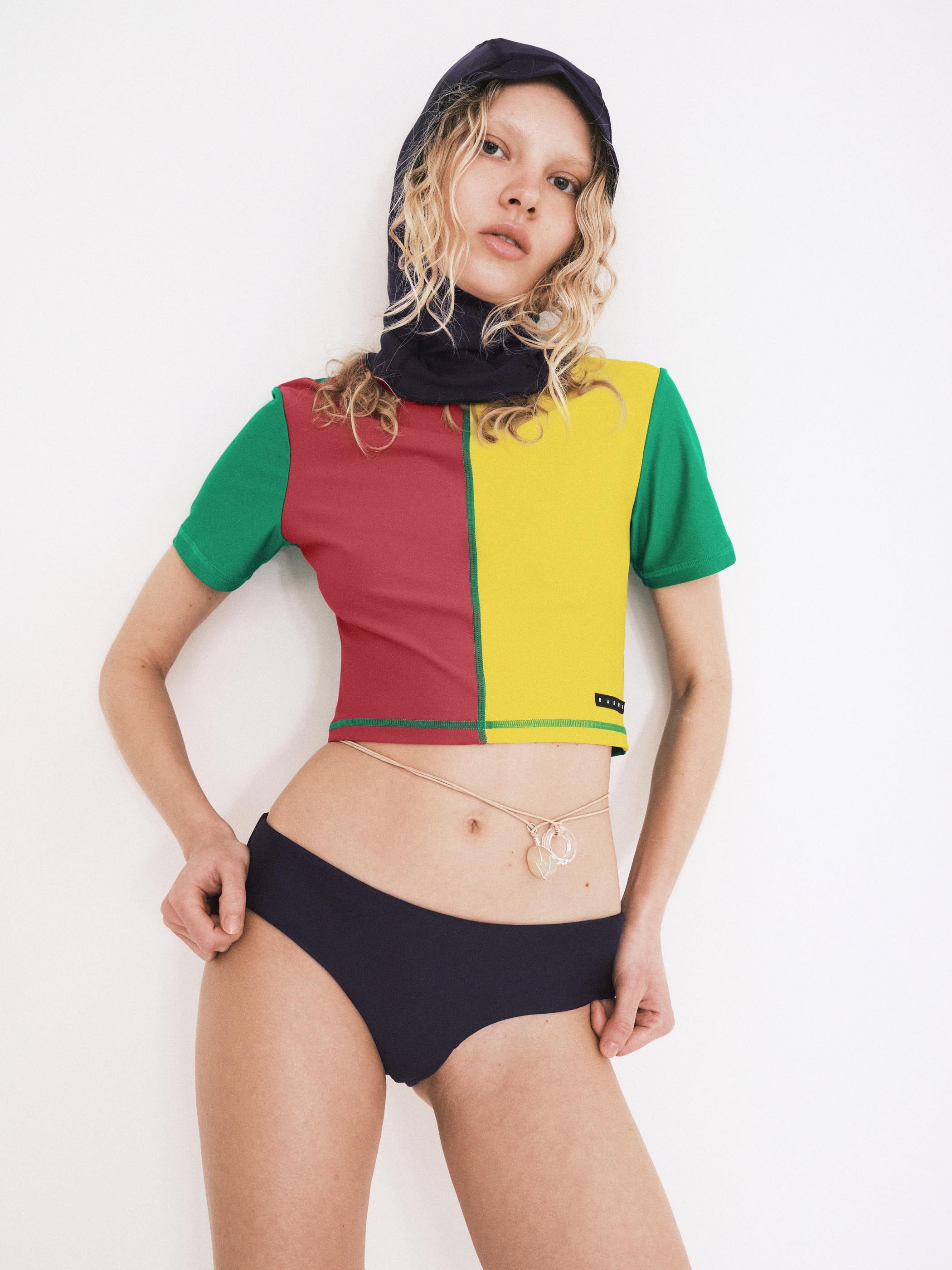 Short Sleeve Cropped T - Latino / Summer / Iguana